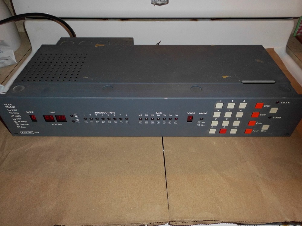 RAULAND MODEL 2524 MASTER CLOCK WORKING