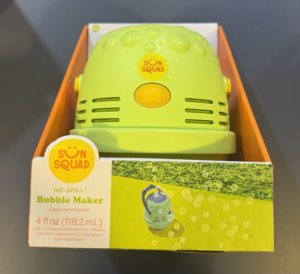 Sun Squad NO SPILL Bubble Maker With Easy Carry Handle