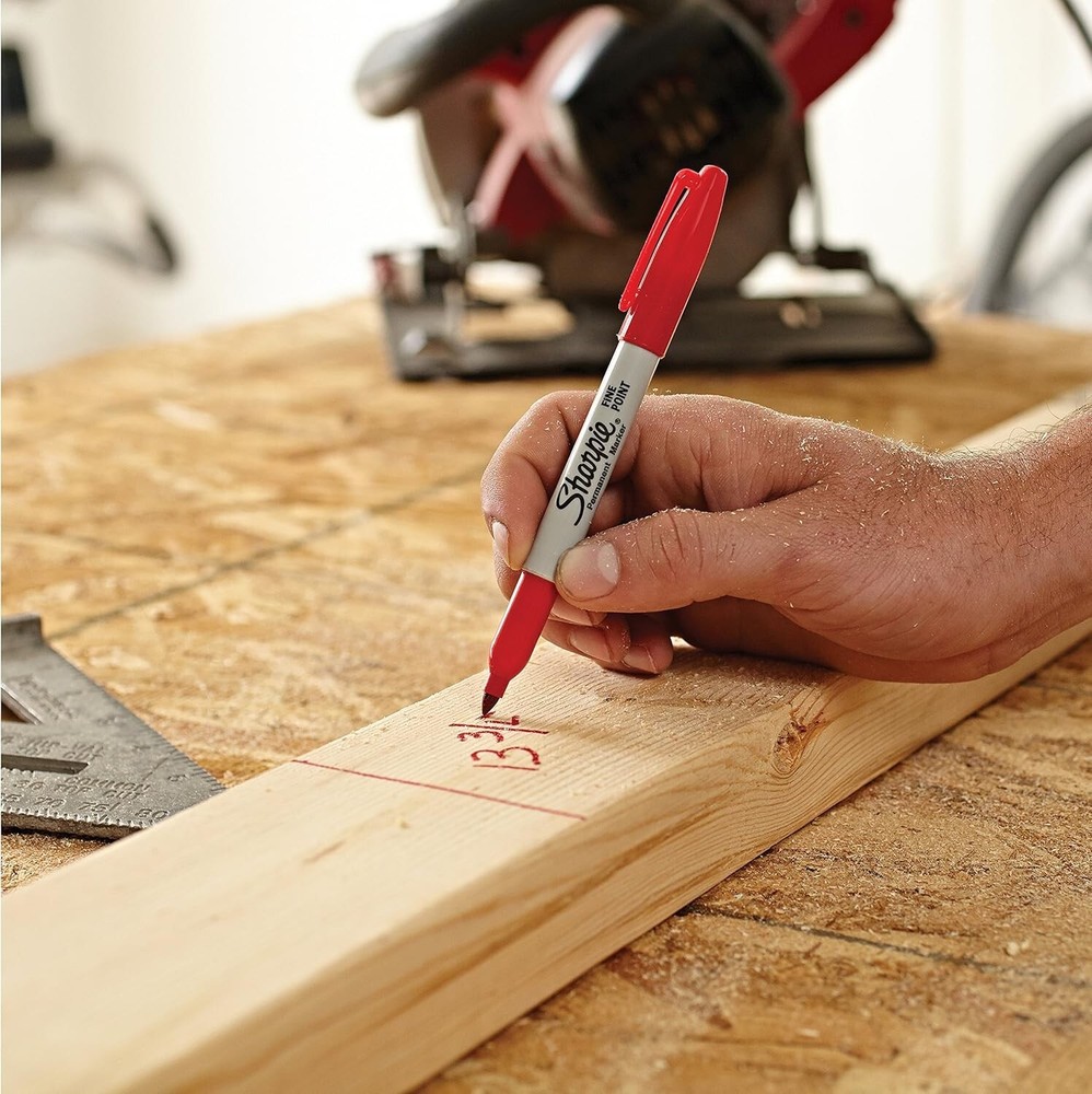 Sharpie Permanent Markers, Fine Point, Red, 12 Count