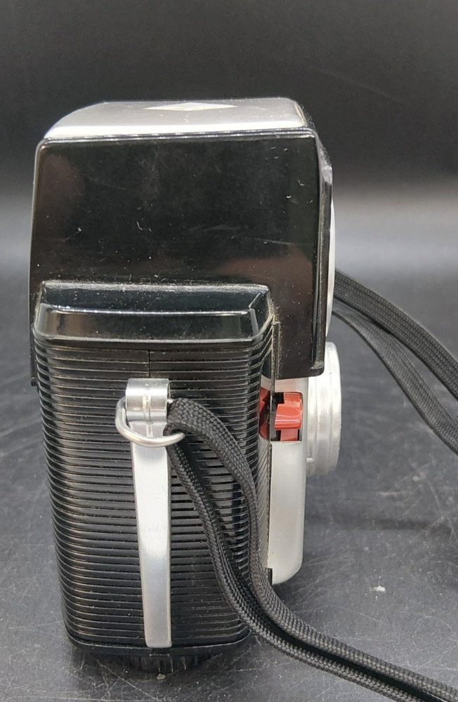 Vintage Brownie STARFLEX Camera