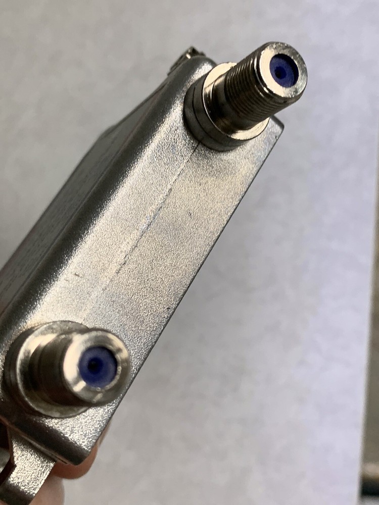 Viewsonics VSMA-601C Combination Wave Surge Protected Amplifier