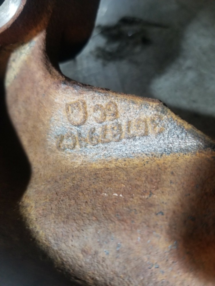3578794C2 INTERNATIONAL MAXXFORCE ENGINE MOUNT