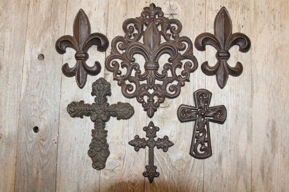FOREST GLENN COLLCTION, Wall Decor, Fleur De Lis Plaques, Wall Crosses Com-01