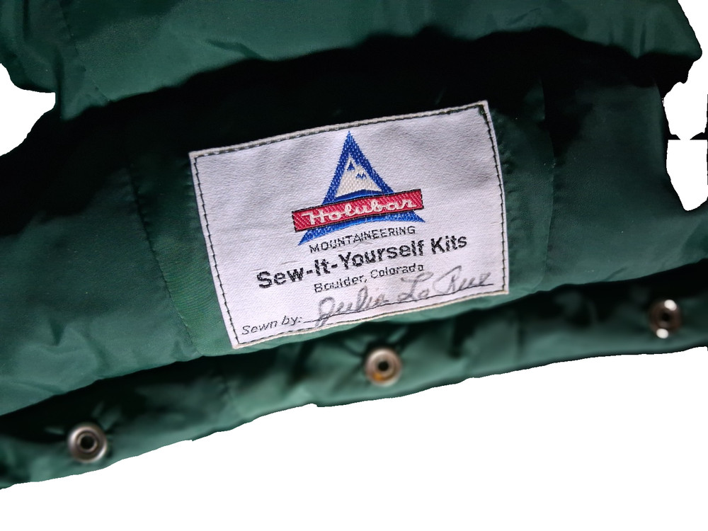 Holubar Mountaneering: goose down puffy jacket man's size medium includes hood