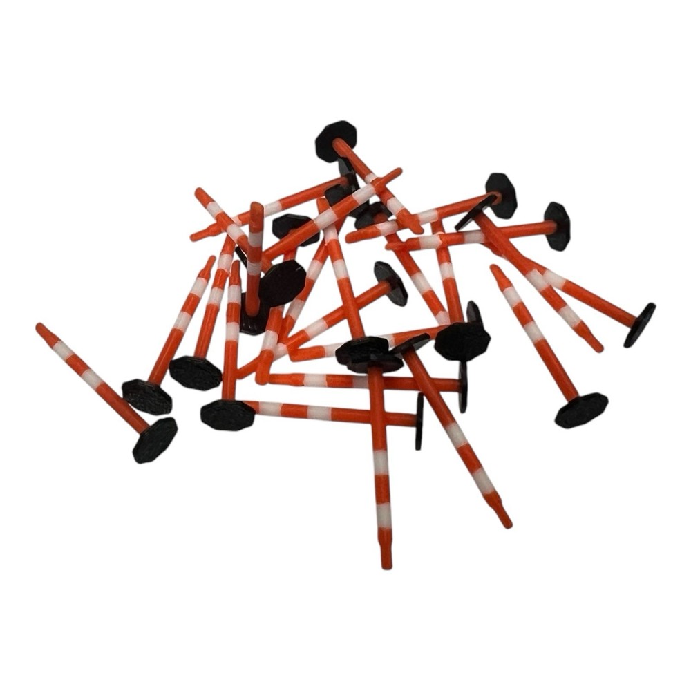 1/50 Scale Traffic Delineators *24 Pack* White Bands