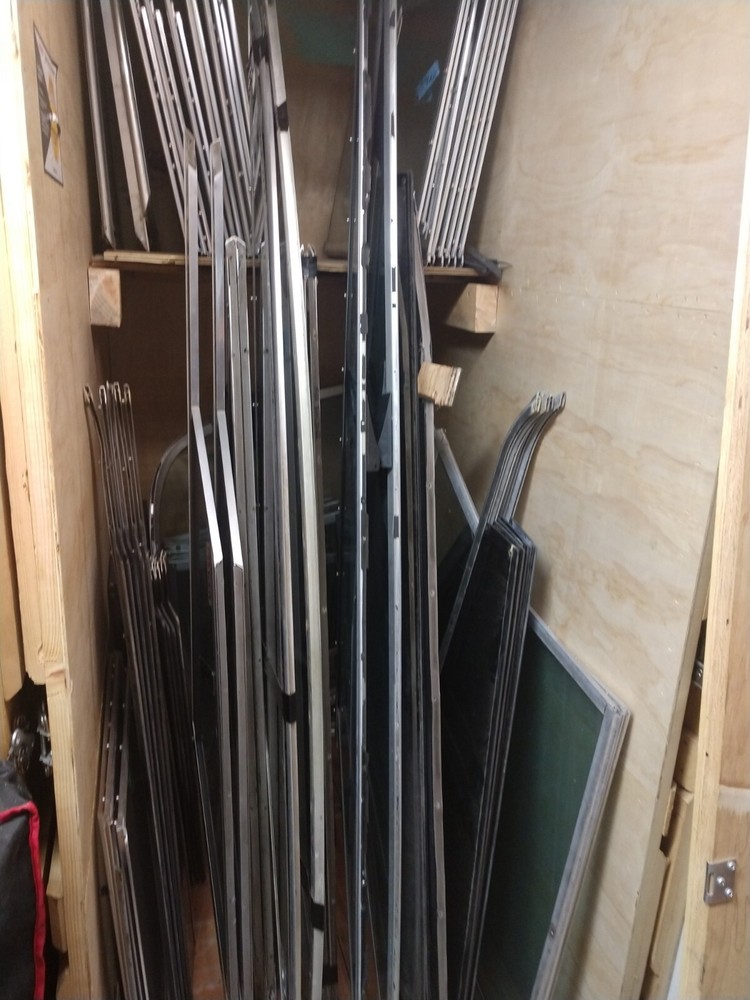 Bayliner Capri Windshield & Side Glass Sections Available READ FULL DESCRIPTION