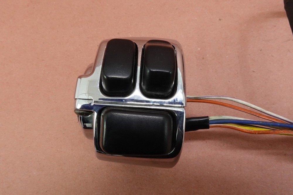 2000-2009 HARLEY-DAVIDSON FXSTSI Softail Springer Left Hand Switch Control