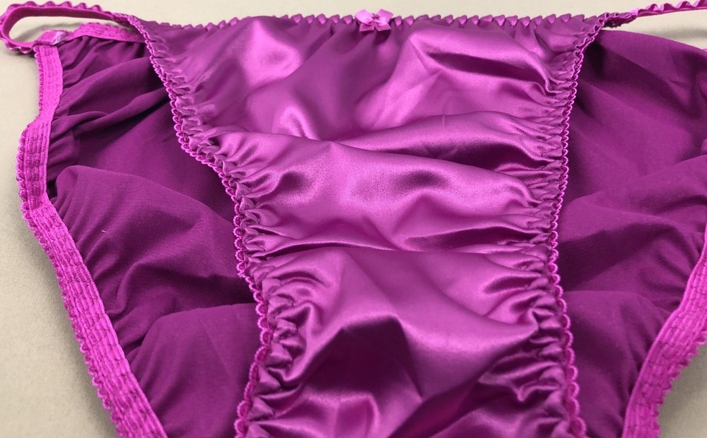 Satin String Panty Magenta XL