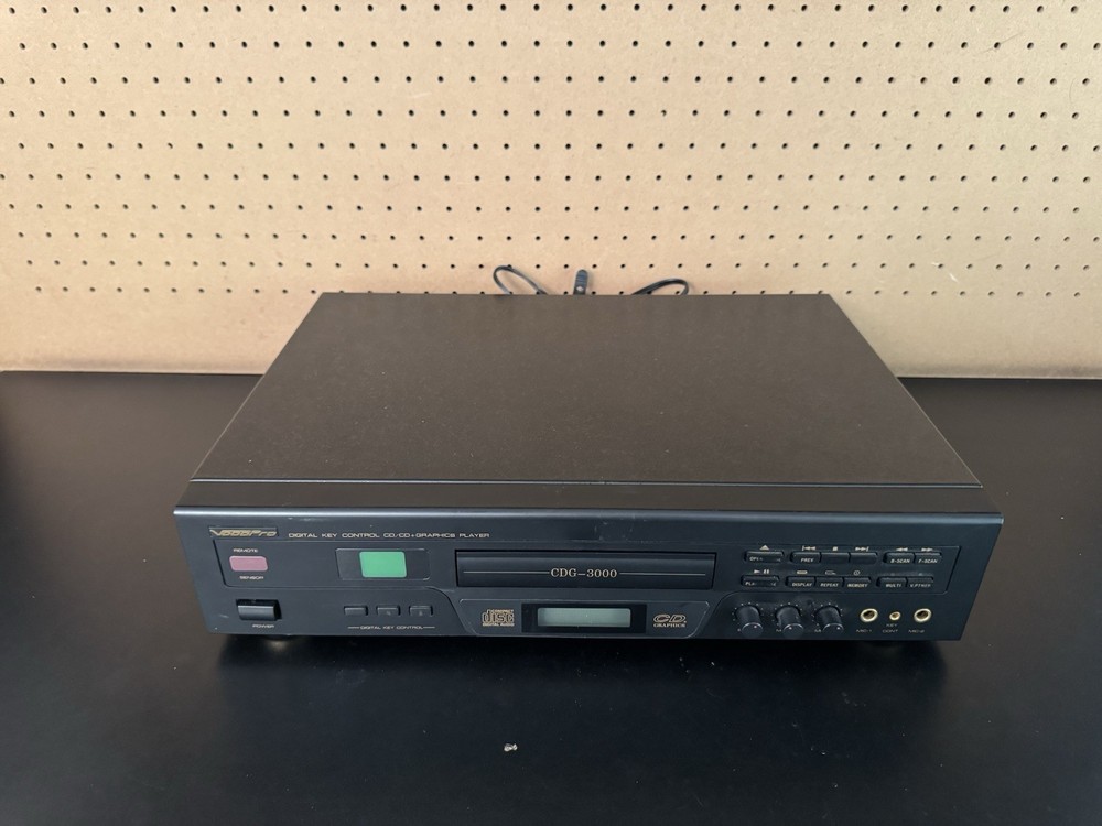 VocoPro CDG-3000 Digital Audio/Compact Disc Player System