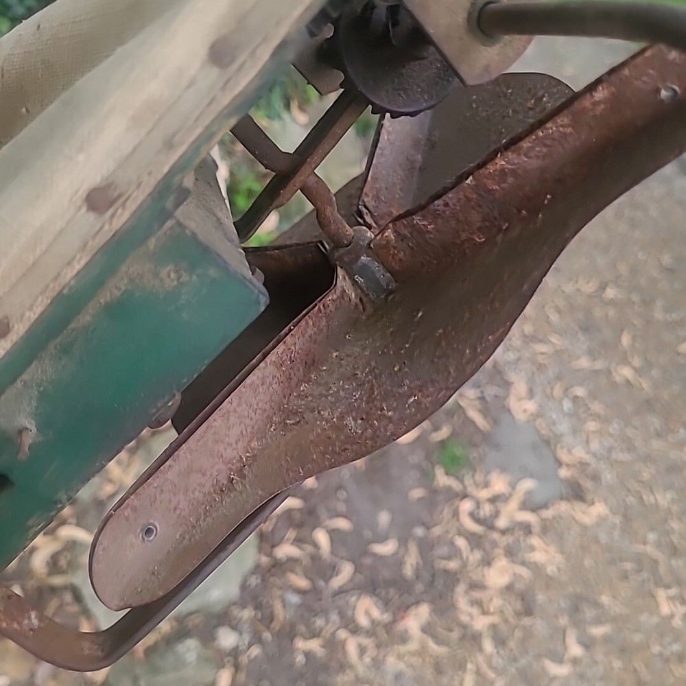 Vintage Broadcast Seed Spreader with Bag & Cyclone Hand Crank