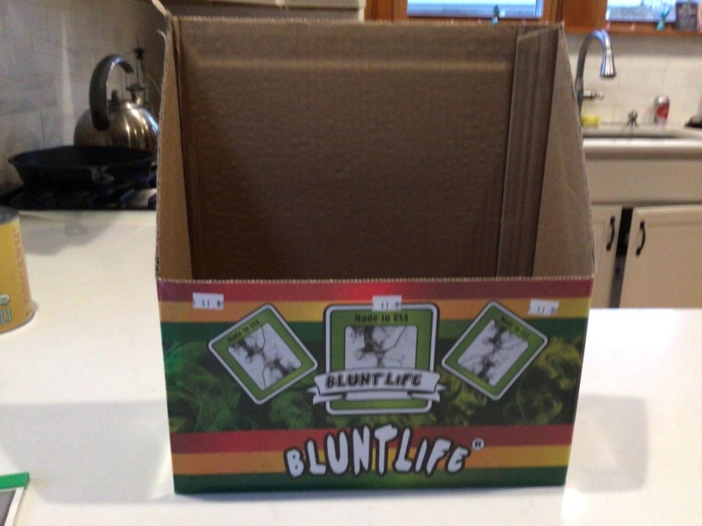 Blunt-life Display Box