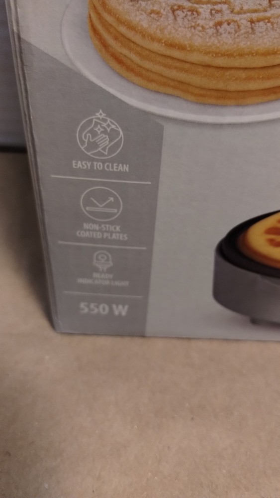 NWT Ambiano Mini Christmas Tree Waffle Maker