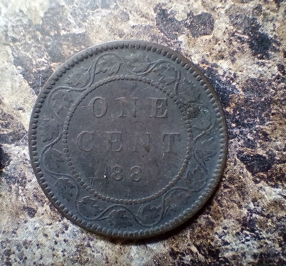 Two One Cent Canada 1882 and 1920