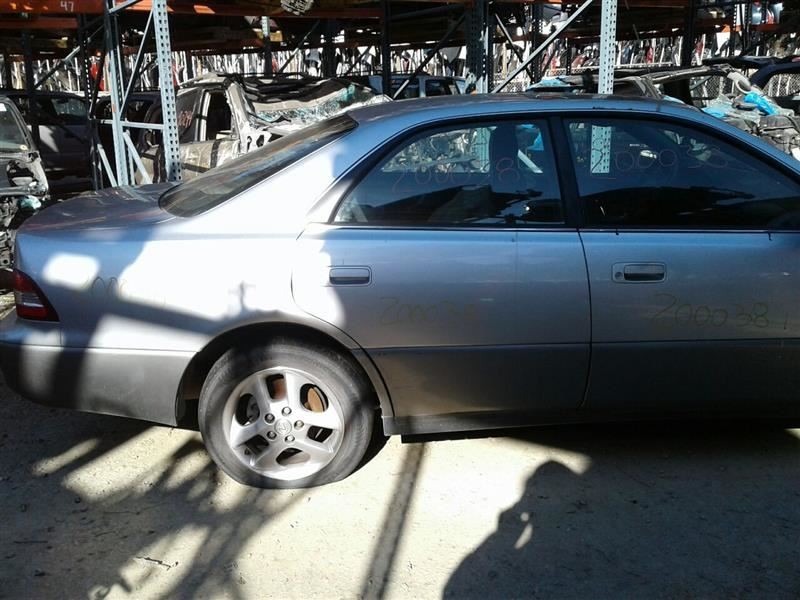 00-01 LEXUS ES300 HEADLAMP LEVELING CONTROL MODULE ECM ASSEMBLY