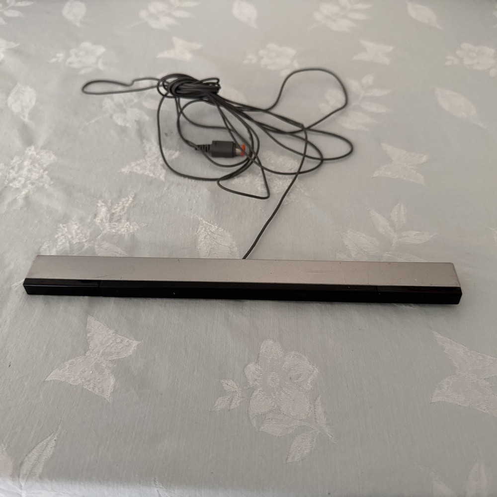 Wii Sensor Bar Compatible with Wii Remote