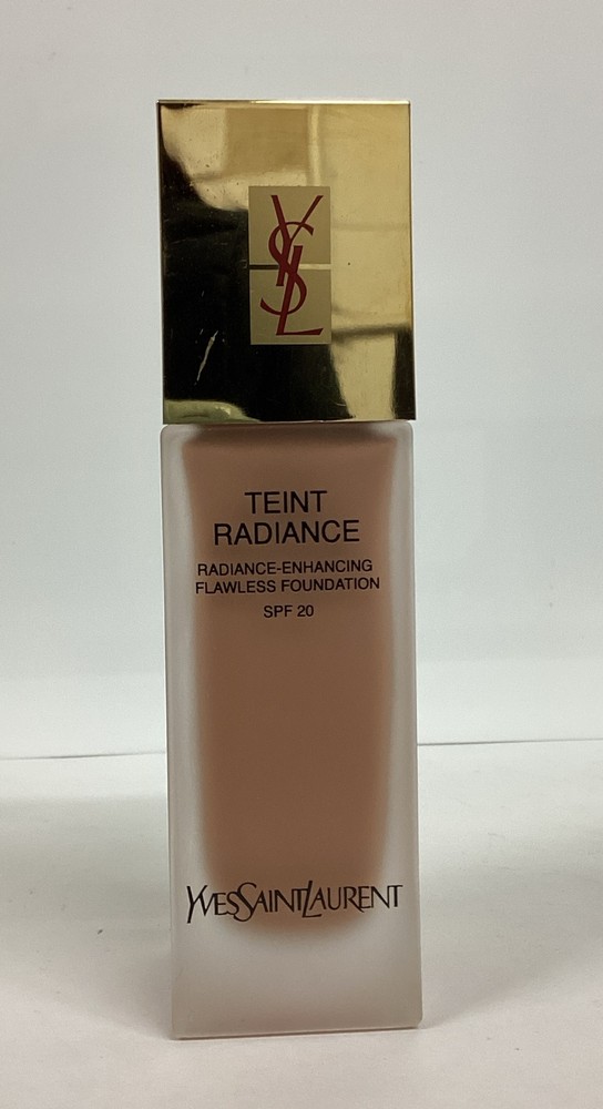 YSL Teint Radiance SPF 20 1oz As Pictured See Description..