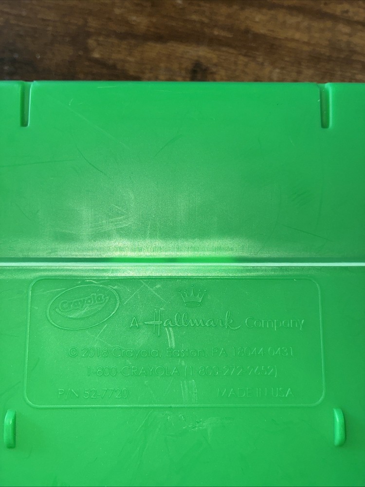 Crayola Crayons + Plastic Storage Case Box 2018 Hallmark Sharpener Hole. Used