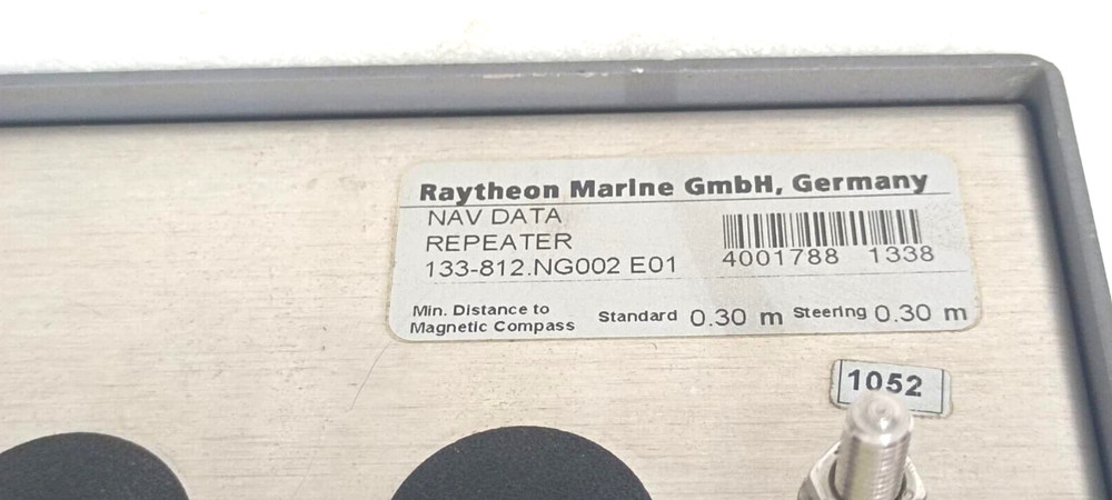 RAYTHEON ANSCHUTZ 133-812 NAV DATA REPEATER