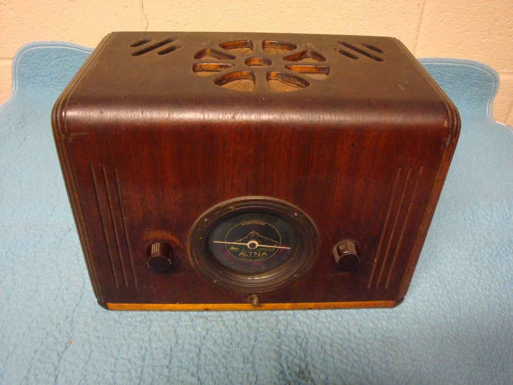 Aetna Radio