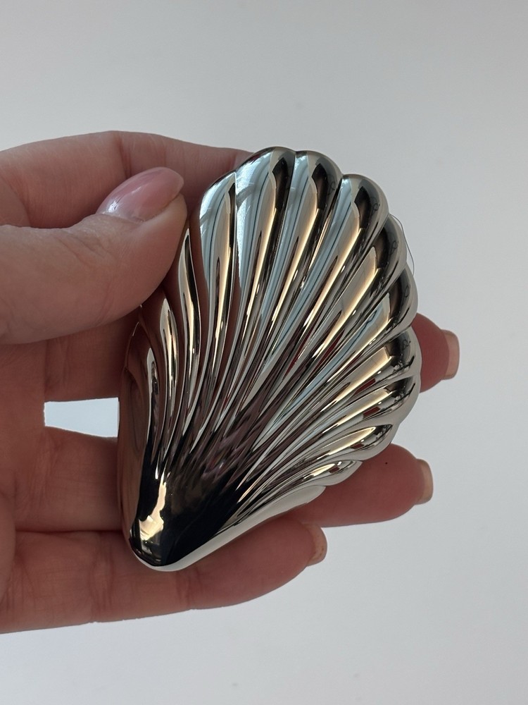 Double Sided Shell Pocket Compact Mirror