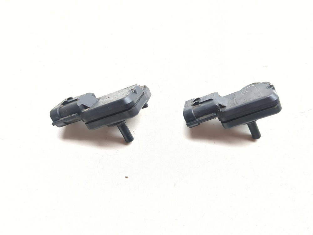 04-10 Kawasaki Vulcan 2000 VN2000 MAP Sensor Set 21176-1118