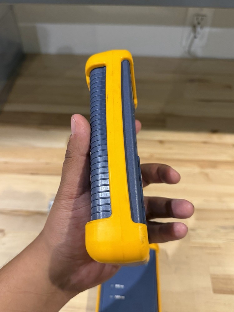 FLUKE NETWORKS CERTIFIBER ADVANCER MULTIMODE FIBER OPTIC CERTIFICATION TOOL