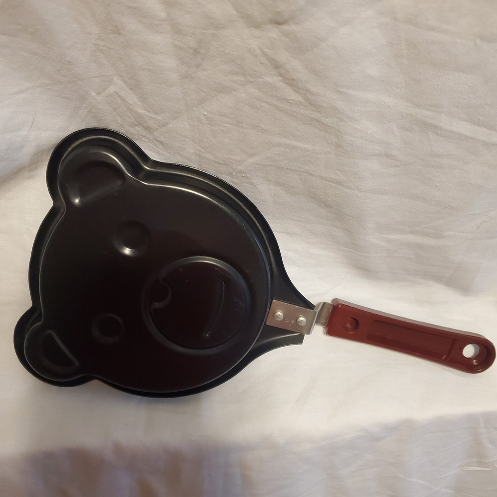 Teddy Bear Character Pancake Mold Flipper Grittle Pan