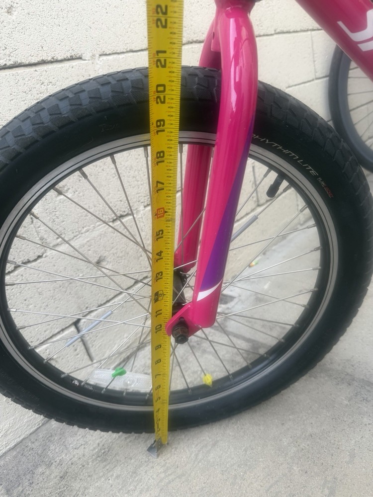 bicycle specialized Riprock Coaster 20 (Local Pick Up Only)