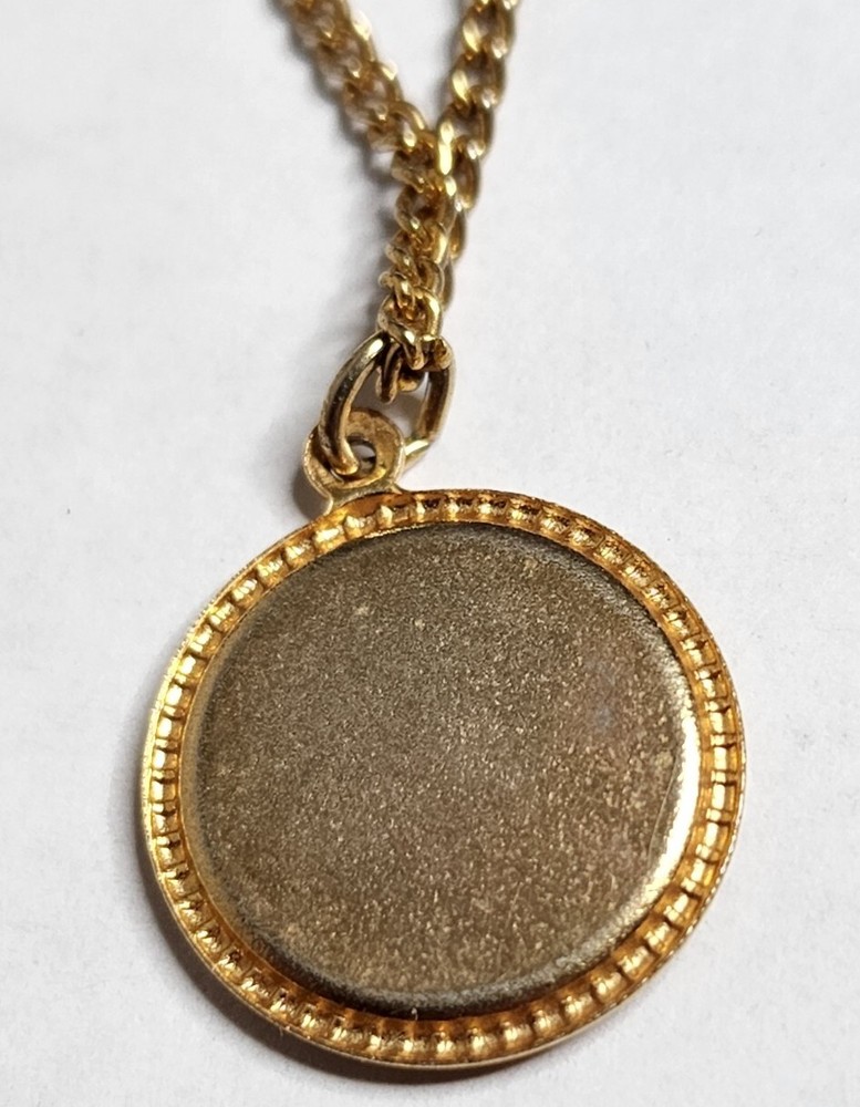 Vintage Gettysburg Pendant And Chain