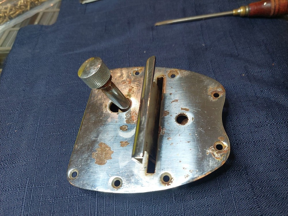 Japan Tremolo Like A Vintera I I Has