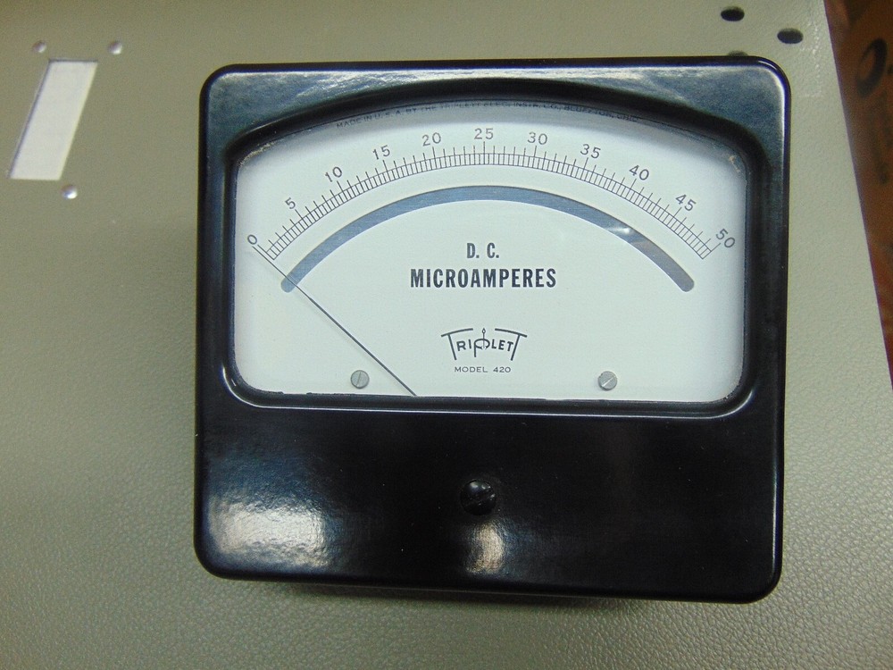 NOS Triplet 0 to 50 DC Microamperes Panel Meter model 420