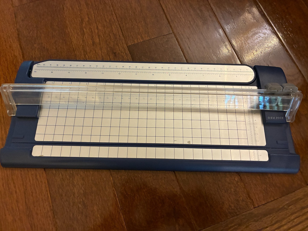 Edge Pro Manual Paper Cutter, Tested, with Extra Blade