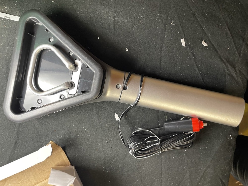 Heated Ice Scraper by Sharper Image
