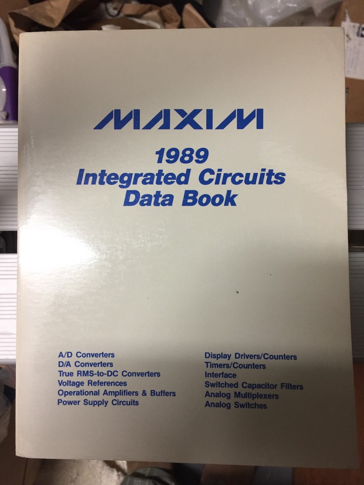 Data Book = Maxim Semiconductor Six Volume Set plus Applications Highlight = Lot
