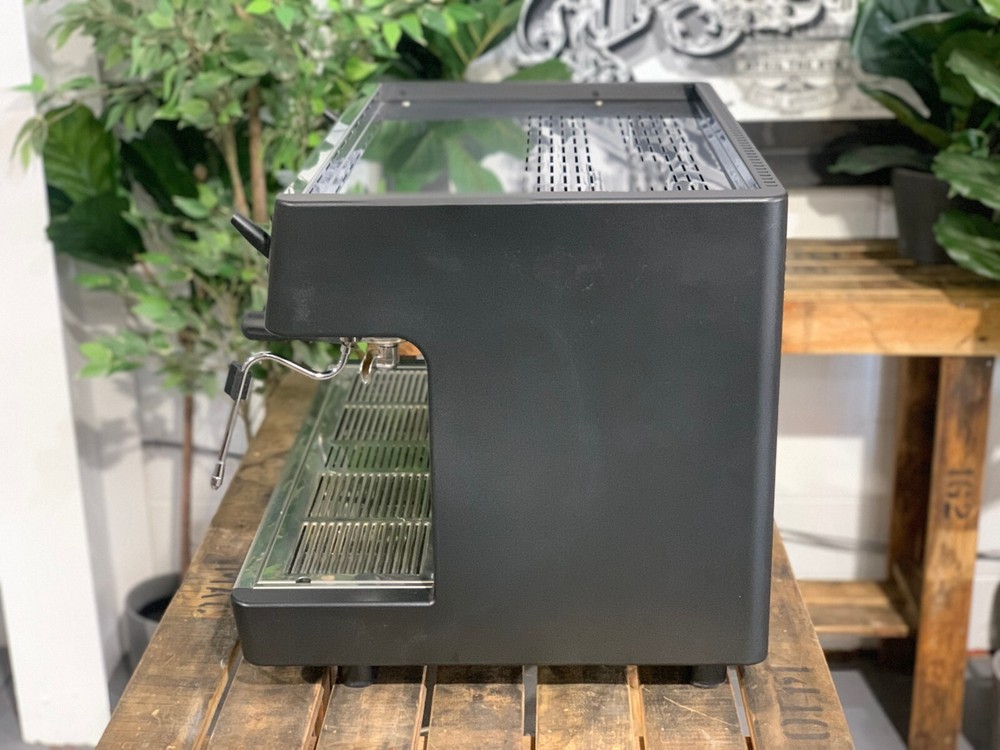 CARIMALI CENTO 2 GROUP BLACK HIGH CUP ESPRESSO COFFEE MACHINE