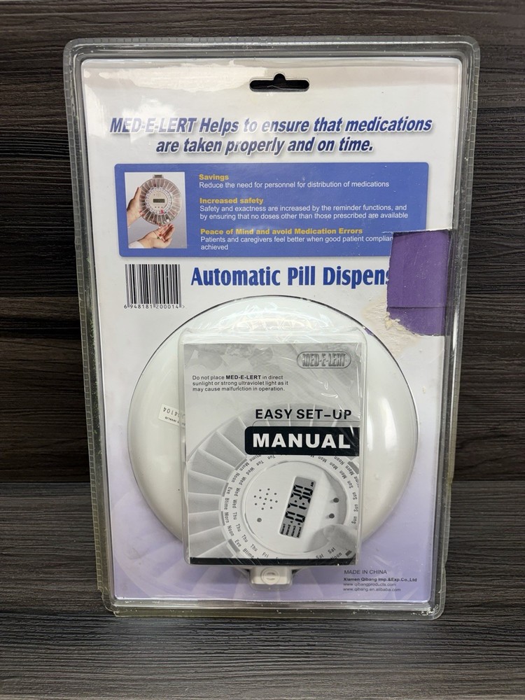 Med-E-Lert Automatic Pill Dispenser 28 Compartment Locking Timer *NOS*