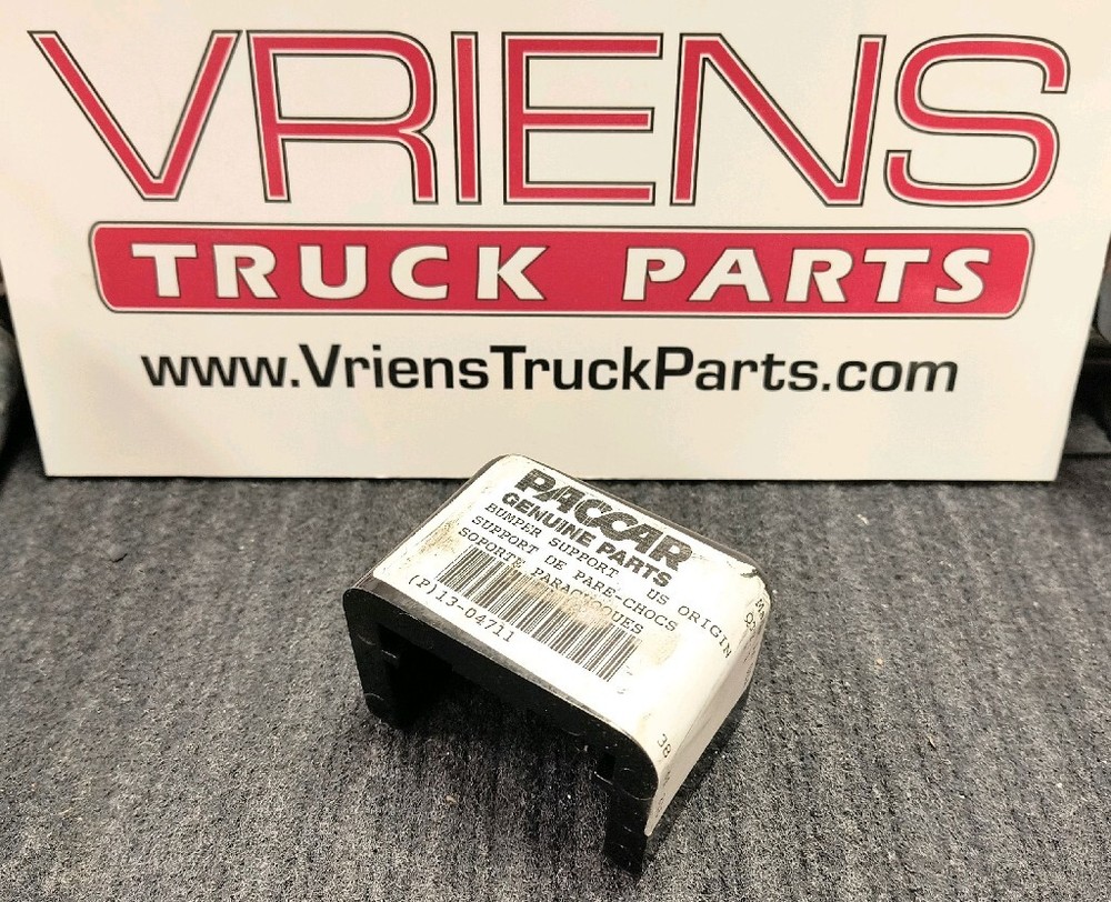 PETERBILT SUPPORT-BUMPER UPPER HOOD 13-04711