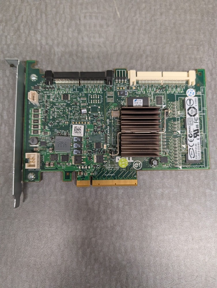 ** Dell PowerEdge Perc PCIe SAS RAID Controller Card E2K-UCP-61-(B)
