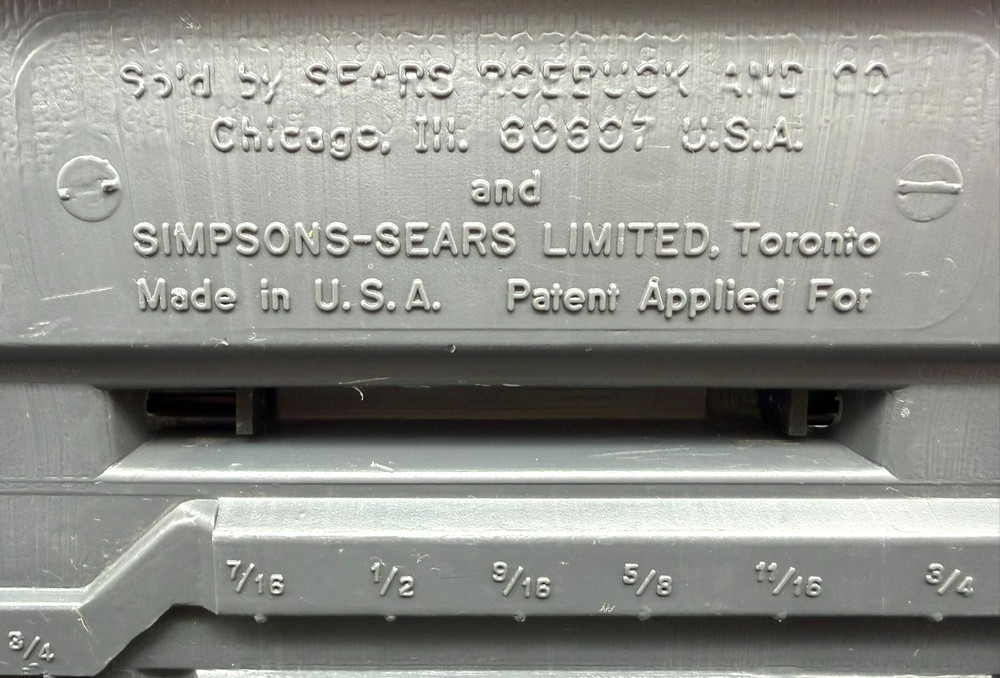 Vintage Simpsons-Sears Gray Craftsman Plastic Toolbox