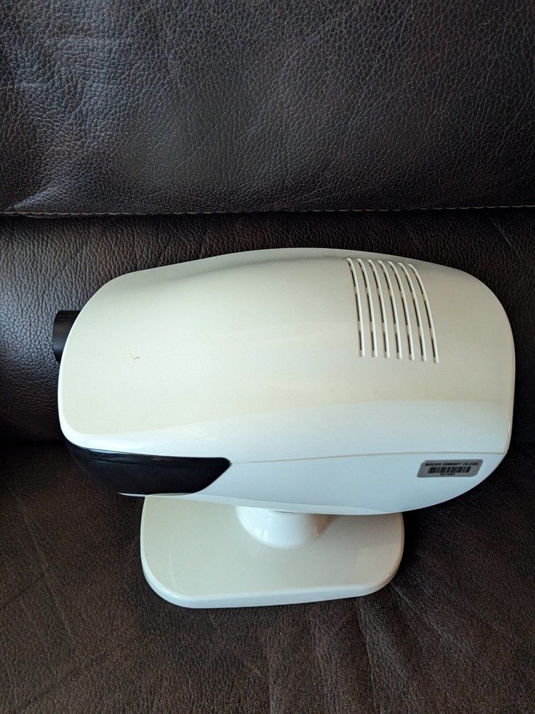 Medizs SMART CP 11 - Auto Chart Projector W Remote & Manual