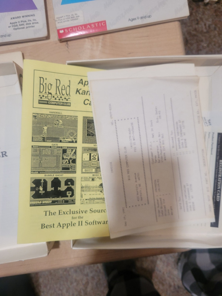 Apple II software Lot Chessmaster 2100, Microzines, Spell, Lot