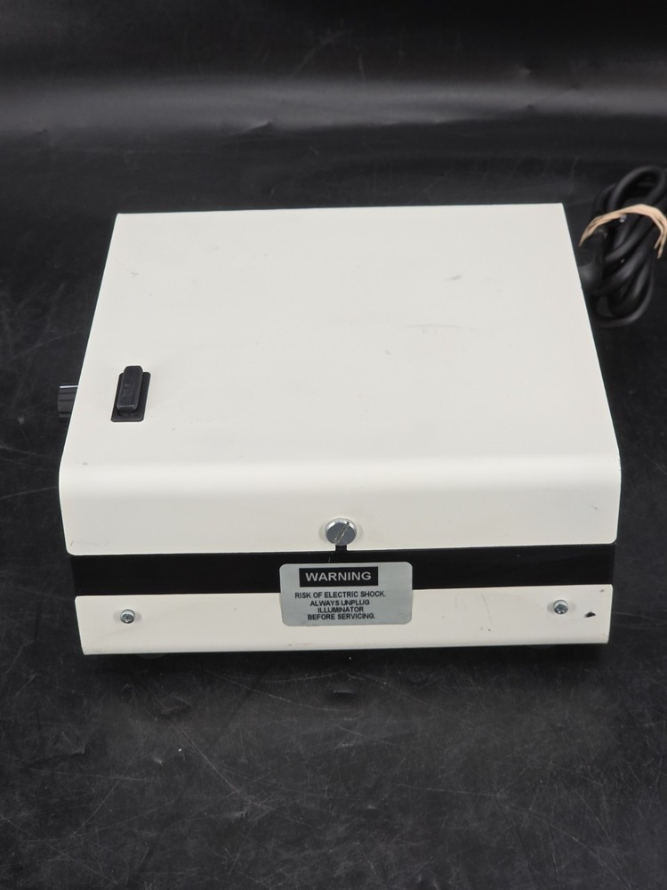 Olympus Highlight 3100 Light Source