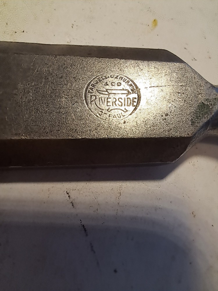 Vintage Riverside 1" Wood Chisel