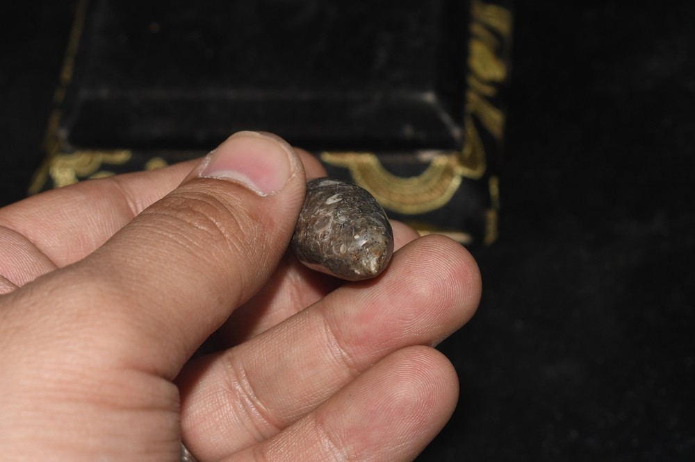 Large Ancient Jasper Stone Bead from Middle East in good Condition