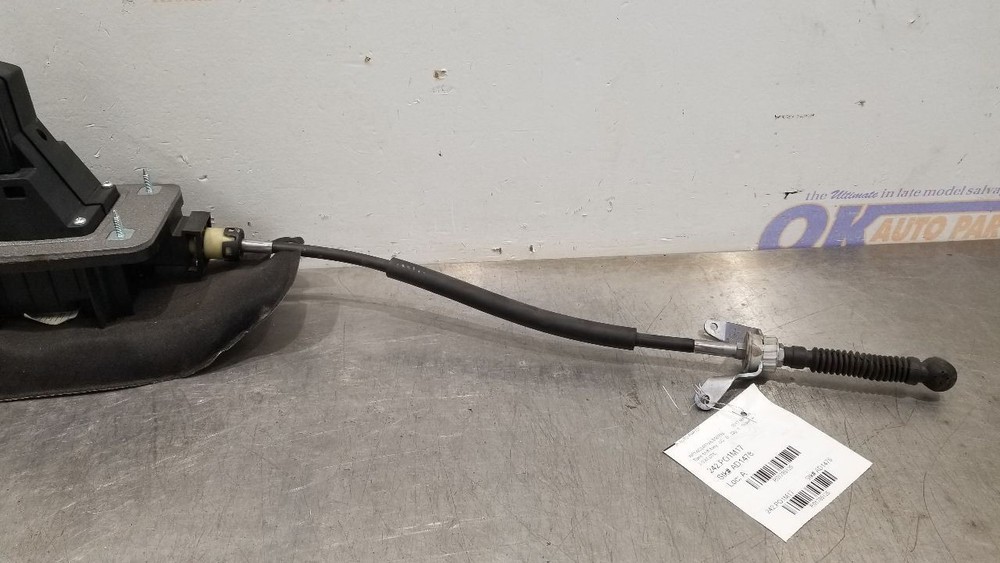 17 PORSCHE MACAN GTS 95B AUTOMATIC TRANSMISSION SHIFTER