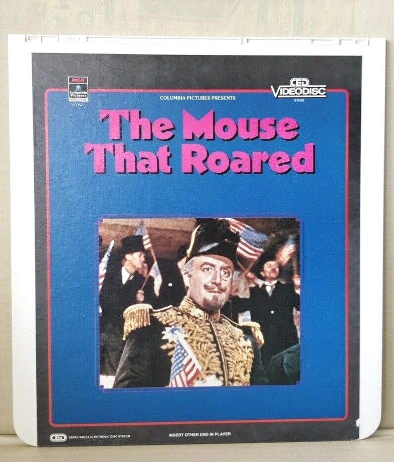 Near Mint -- The Mouse That Roared  -- CED Videodisc  Selectavision