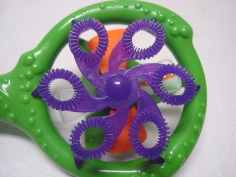 Bubble Blitz Light Up Bubble WhirlWind Battery Powered Wand