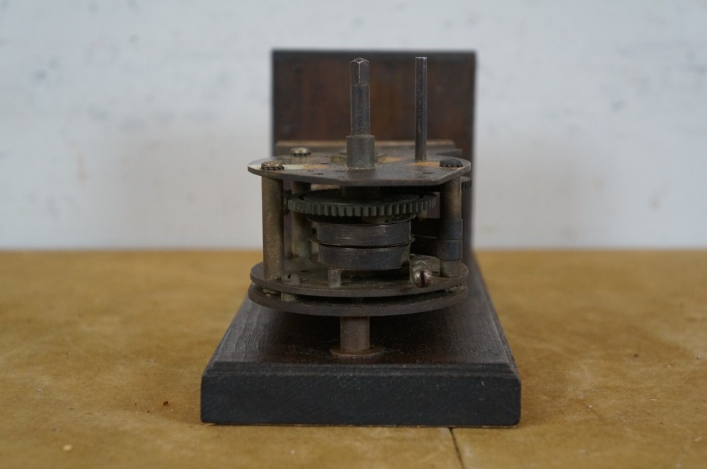 Electromagnetic Telephone Clock Device Mechanism Steampunk Display 10"