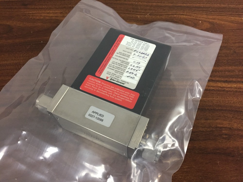 Tylan Model FC-2902MEP1 200 SCCM Gas: CHF3, Mass Flow Controller