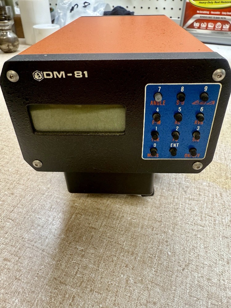 No 1585Cubic Precision DM- 81 Laser Rangefinder Untested